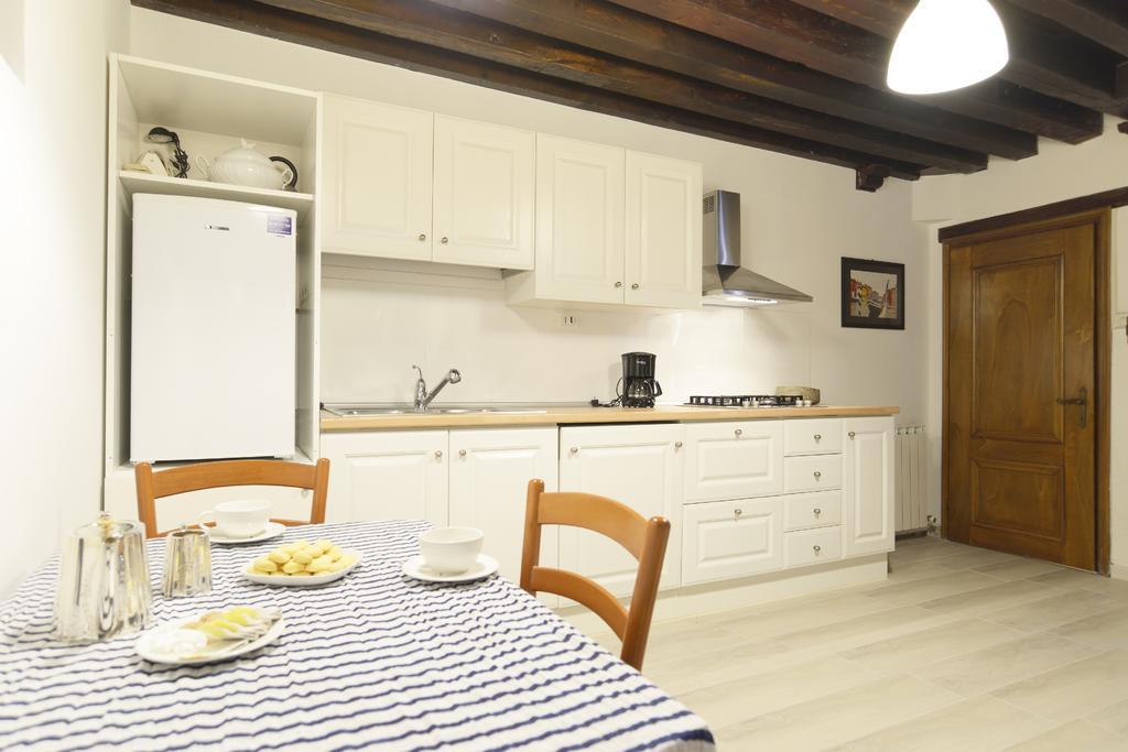 Ca Rizzi Appartement Venetië Buitenkant foto